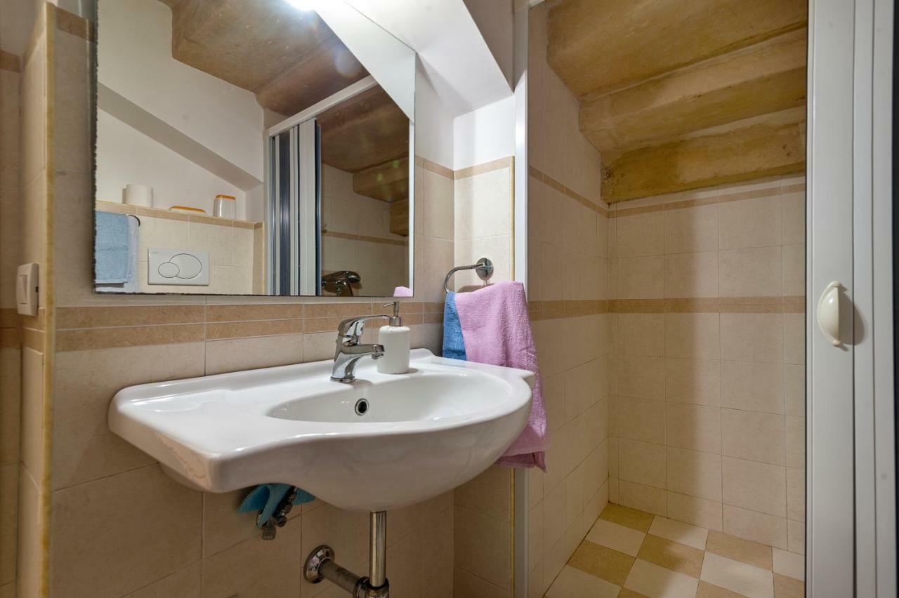 Dimora Dei Baroni Apartment Lecce Exterior foto