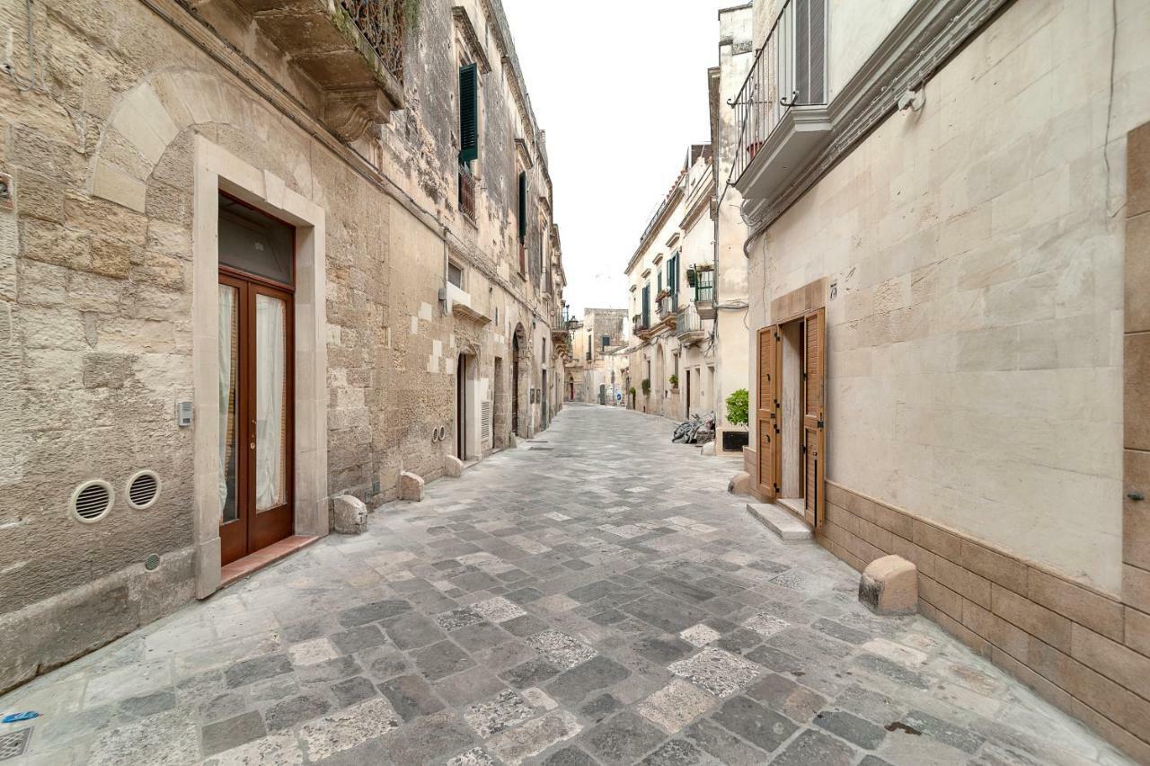 Dimora Dei Baroni Apartment Lecce Exterior foto